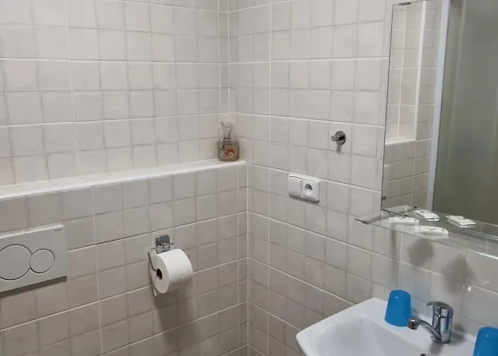 Bouda Na Strani Πανσιόν 3*